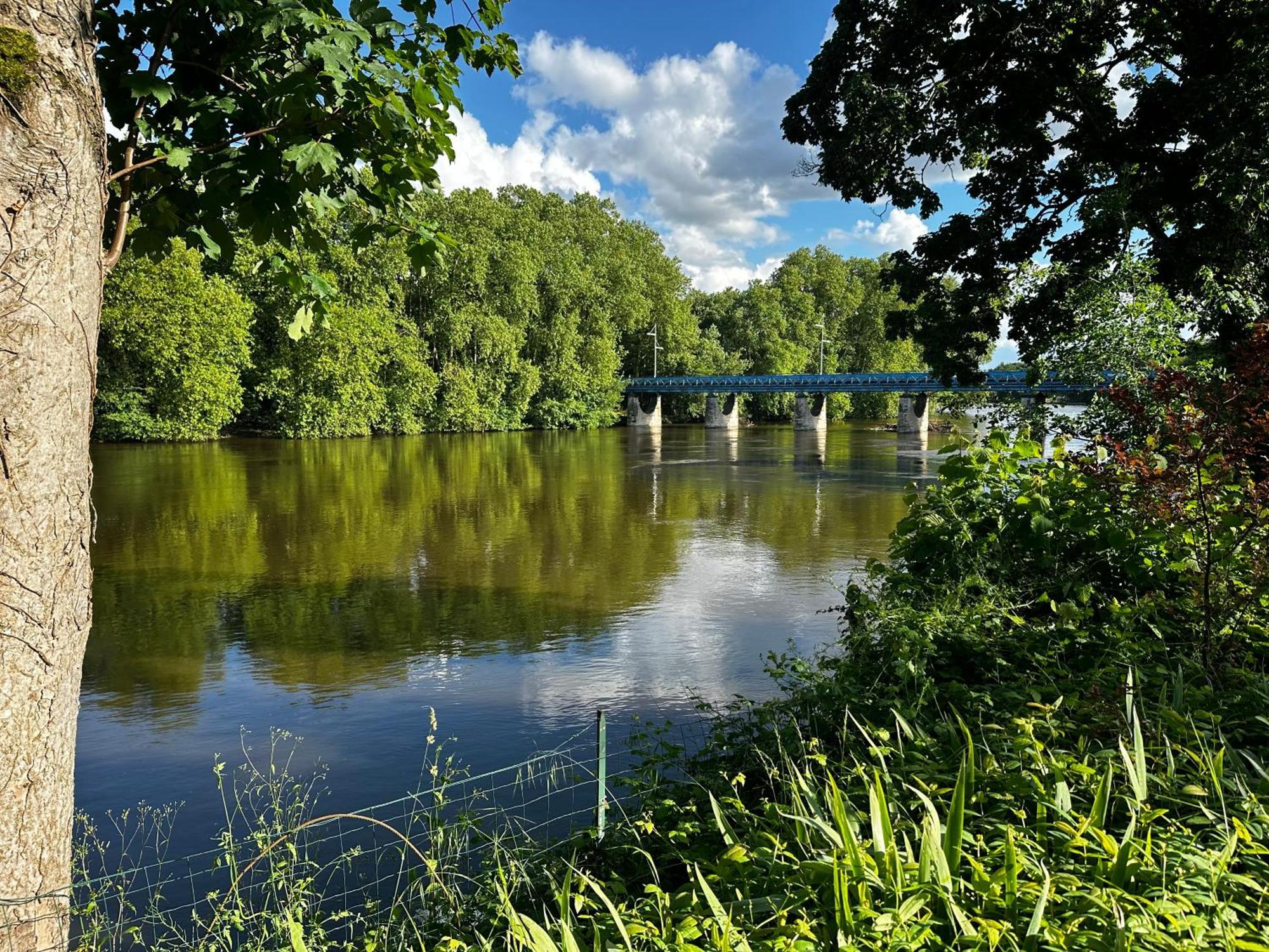 Villa Du Beau Port Cenon-sur-Vienne Экстерьер фото